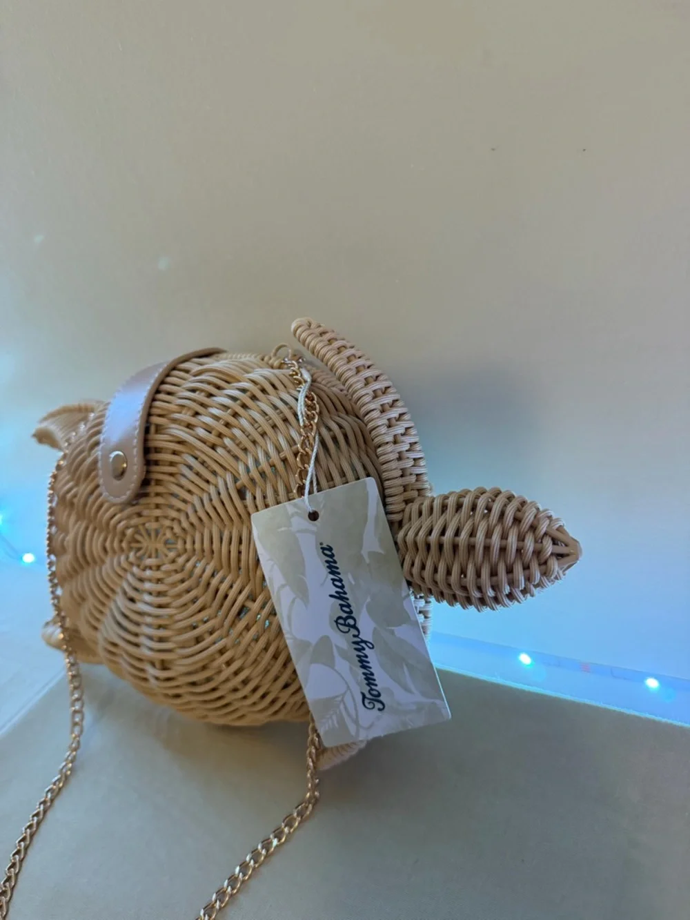 Tommy Bahama Woven Turtle Crossbody in Natural Tan - Picture 3 of 4